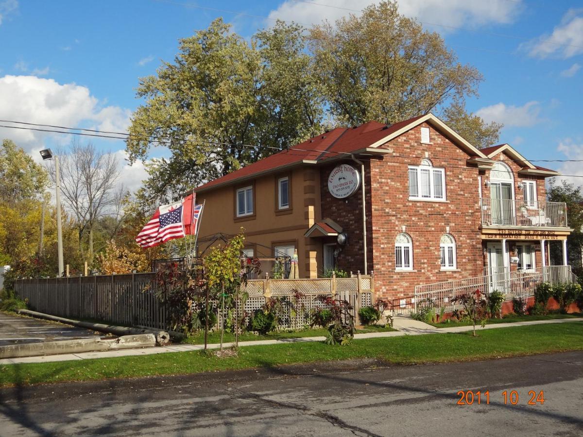 Two Rivers Bed And Breakfast Niagara Falls Exterior foto